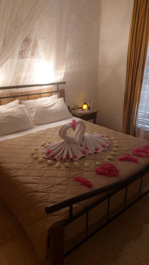 Agia Marina  Artemis Rooms מראה חיצוני תמונה