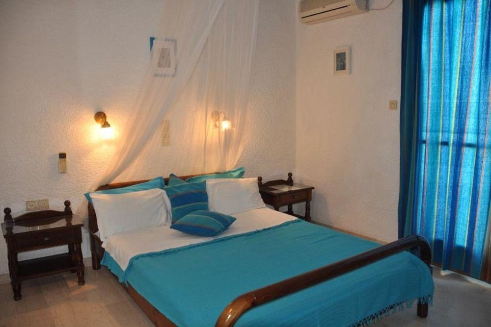 Agia Marina  Artemis Rooms מראה חיצוני תמונה