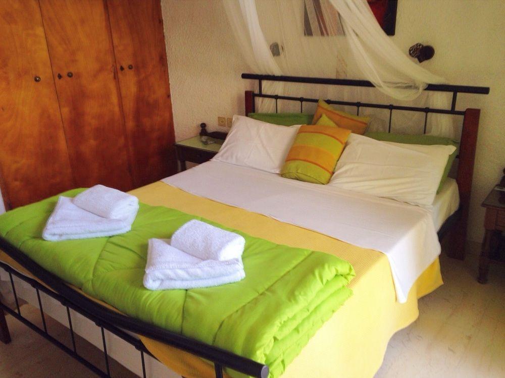Agia Marina  Artemis Rooms מראה חיצוני תמונה