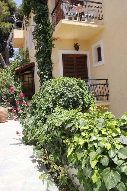 Agia Marina  Artemis Rooms מראה חיצוני תמונה